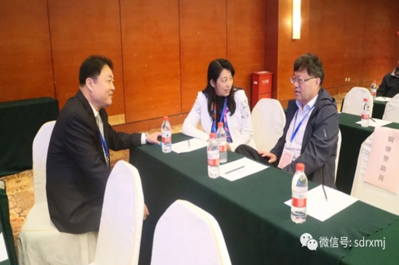 董事長魏忠瑞獲第三屆百人獎大會杰出貢獻獎