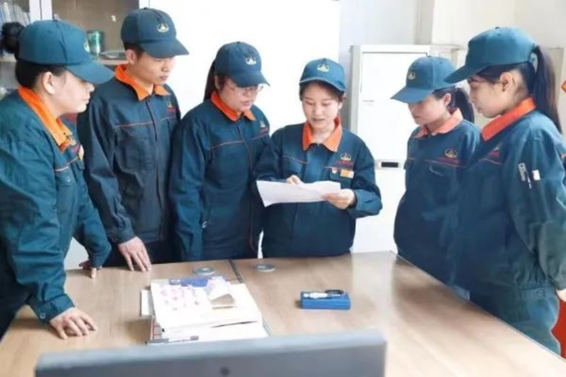 全省職工達(dá)人秀 - 張微微：微小孔中見真章